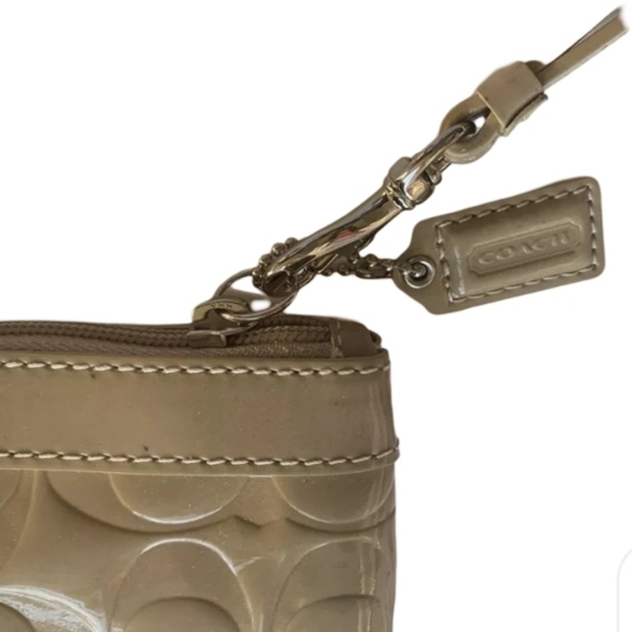 Coach Wristlet - Patent Leather/Signature C - Tan Color - Picture 4 of 10